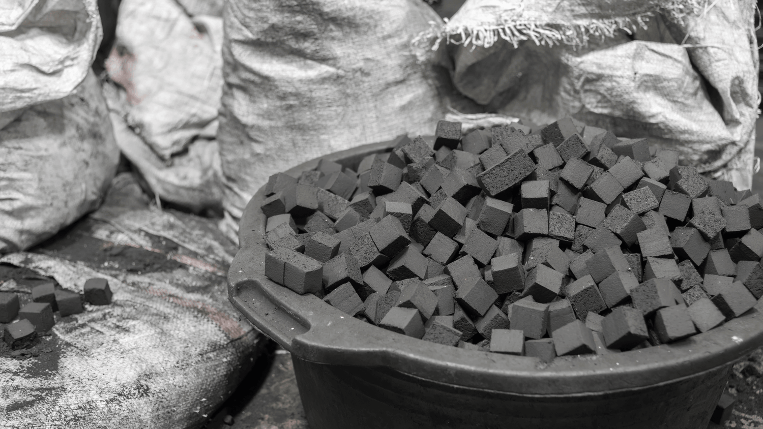 Was ist die beste Shisha Kohle? - Dschinni Shisha